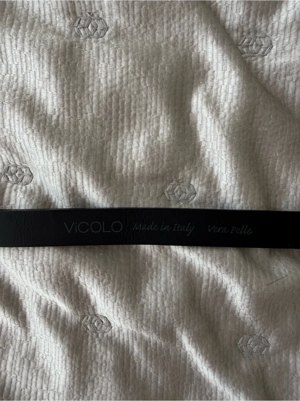 Vicolo Made in Italy Black Leather Belt with Brass Logo Buckle